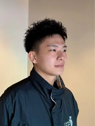 ショート パーマ メンズ 丸山 航輝のヘアスタイル