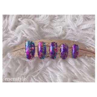 ショート ネイル 👑enen style👑のネイルデザイン