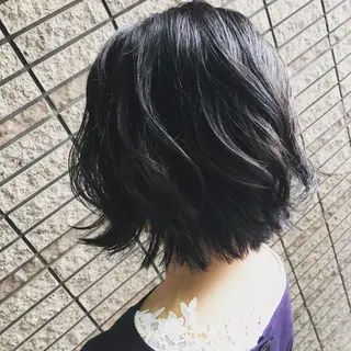 カラー ブリーチ/バレイヤ ージュ川端裕司のヘアスタイル