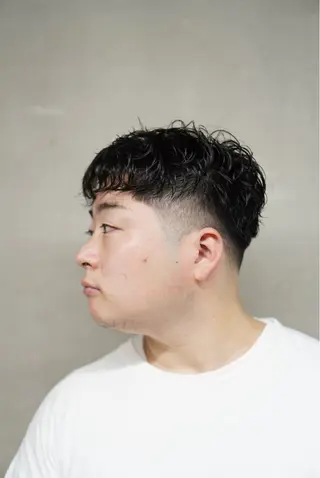 パーマ メンズ 関 晃哉のヘアスタイル