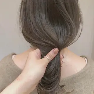 ミディアム カラー akane/ボブ /ブラウンベージュのヘアスタイル