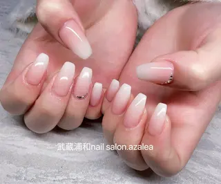 ネイル R inのネイルデザイン