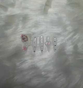 ネイル Nail&Eye hanaのネイルデザイン