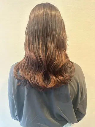 ロング カラー 都甲 純花のヘアスタイル