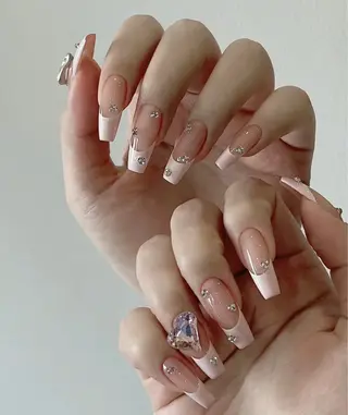 ネイル 🍑 momo_nailのネイルデザイン