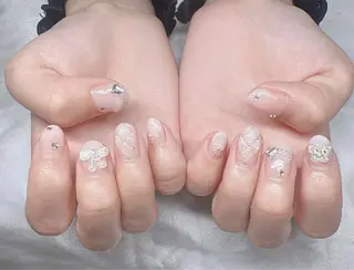 ネイル Lee Nailsのネイルデザイン