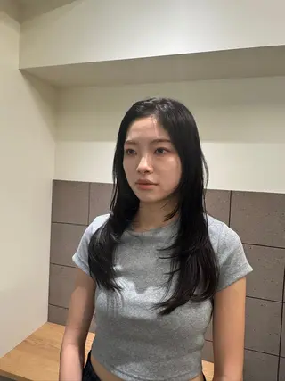 ロング カラー ゆ う あのヘアスタイル