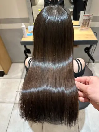 ロング 小林 妃那のヘアスタイル