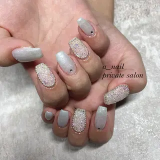 ネイル 菅 恵奈のネイルデザイン