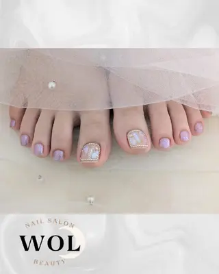 ネイル WOL🌙 momokoのネイルデザイン
