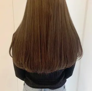 山口 莉奈のヘアスタイル