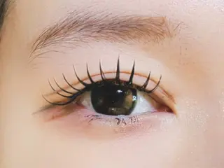 マツエク・マツパ AURORA RINAのマツエク・マツパデザイン