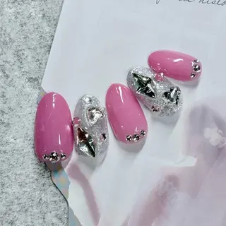 ネイル 一人ひとりに寄り添う 施術🌈IRiS🪽のネイルデザイン