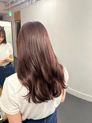ロング カラー 顔周りレイヤー/ ふわあいりのヘアスタイル
