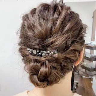 ヘアアレンジ LUCE 伊藤 光梨のネイルデザイン