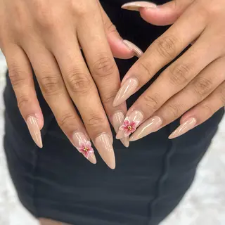 ネイル 🌺Bianca立川 HAGA🌺のネイルデザイン