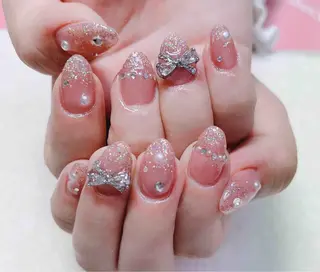 ネイル MoonNail ユリ🌸のネイルデザイン