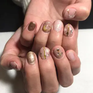 ネイル ECLAT エクラ所属・寺山 千鶴のネイルデザイン