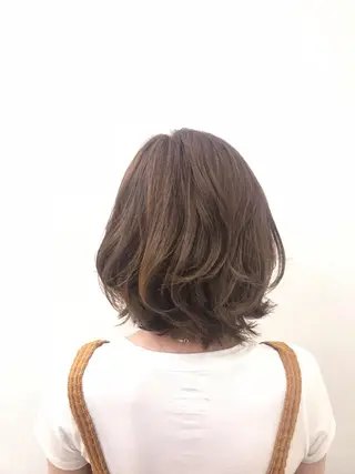 ショート カラー ブリーチカラー/ 岩破瑞希のヘアスタイル