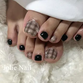 ネイル MIORA︎ マツエク×ネイルのネイルデザイン