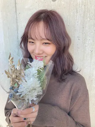 ミディアム 梅山 美侑のヘアスタイル