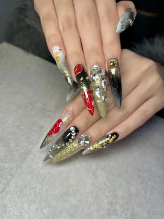 ネイル elu船橋店 KAORIのネイルデザイン