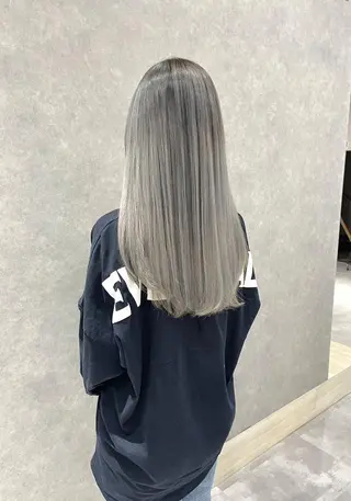 ロング カラー 一ノ瀬 暁のヘアスタイル