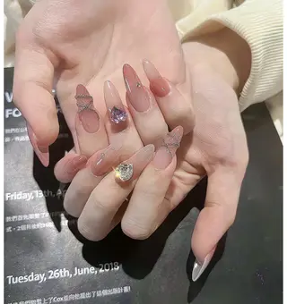 ネイル Miya🎀 nailのネイルデザイン