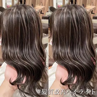 セミロング カラー ヘアアレンジ 白髪ぼかしハイライト 茗荷谷駅徒歩2分のヘアスタイル