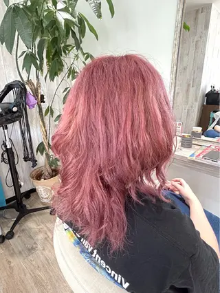 カラー 水口 琴絵のヘアスタイル