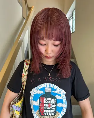 ミディアム カラー 薄暮 マツイ レンのヘアスタイル