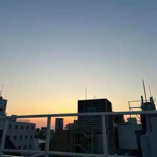 TIDEHAIR SHIHOのヘアスタイル