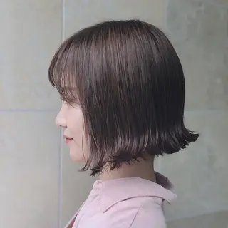 ショート TOMOKA 艶髪/透明感カラーのヘアスタイル