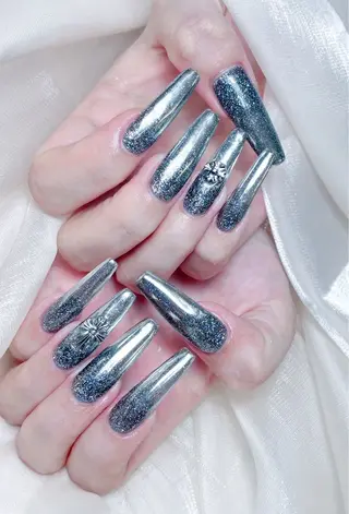 ネイル M🌷nail 長さだし専門店のネイルデザイン