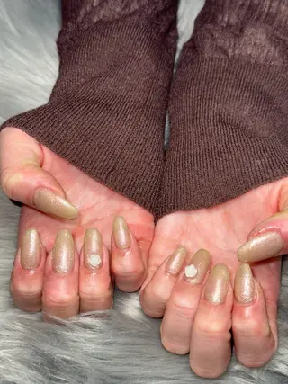 ネイル Momoka 🍑🎀のネイルデザイン