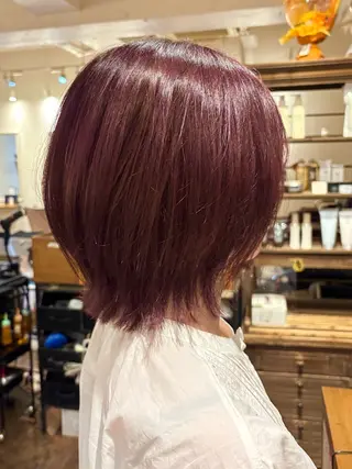 ショート カラー 鈴木 紅寧のヘアスタイル