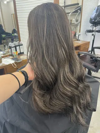 ロング 韓国風透明感カラー 💎YUI💎のヘアスタイル