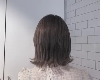 セミロング カラー shiori ﾍﾞｰｼﾞｭｶﾗｰのヘアスタイル