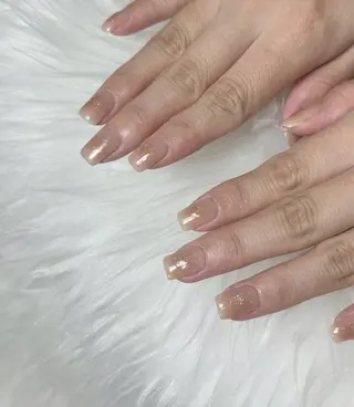 ネイル Shis_🦄shi 韓国風キラキラネイルのネイルデザイン