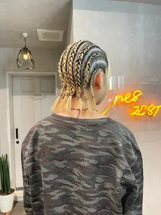 ヘアアレンジ スミレ /コーンロウ /メンズ/ヘアセットのマツエク・マツパデザイン