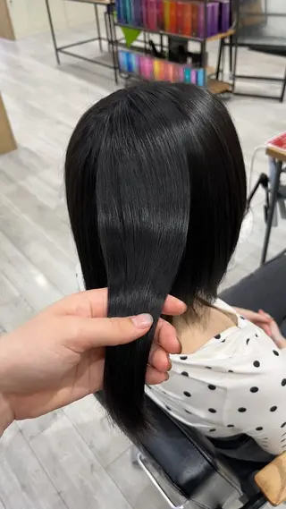 カラー 殿北 茉奈のヘアスタイル