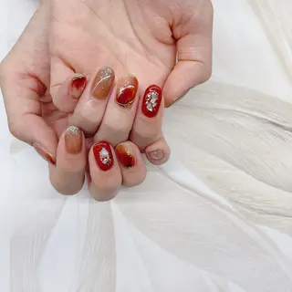 ネイル Nailist Risaのネイルデザイン