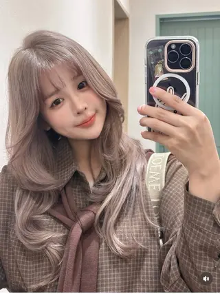 セミロング カラー 渡邊 直輝のヘアスタイル