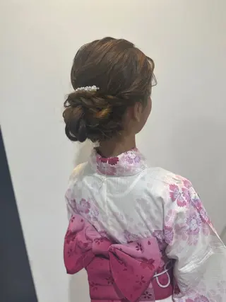 レイヤー 艶々カラーのヘアスタイル
