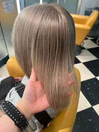 カラー 🪐MIKO🪐/ デザインカラーのヘアスタイル