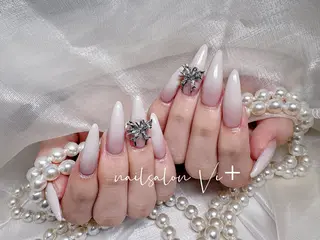 ネイル ✨Nailsalon Vi+✨のネイルデザイン