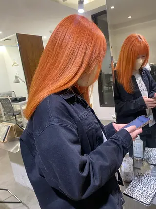 セミロング カラー 透明感カラー 天羅のヘアスタイル