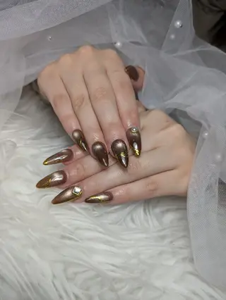 ネイル Queen Nail 研修生のネイルデザイン