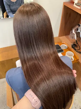 ロング カラー 山下 悠月のヘアスタイル