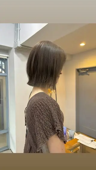 ショート カラー 蛭町 遥香のヘアスタイル